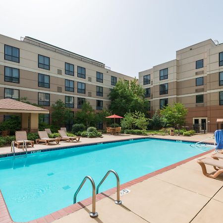 Staybridge Suites Memphis-Poplar Ave East By Ihg מראה חיצוני תמונה