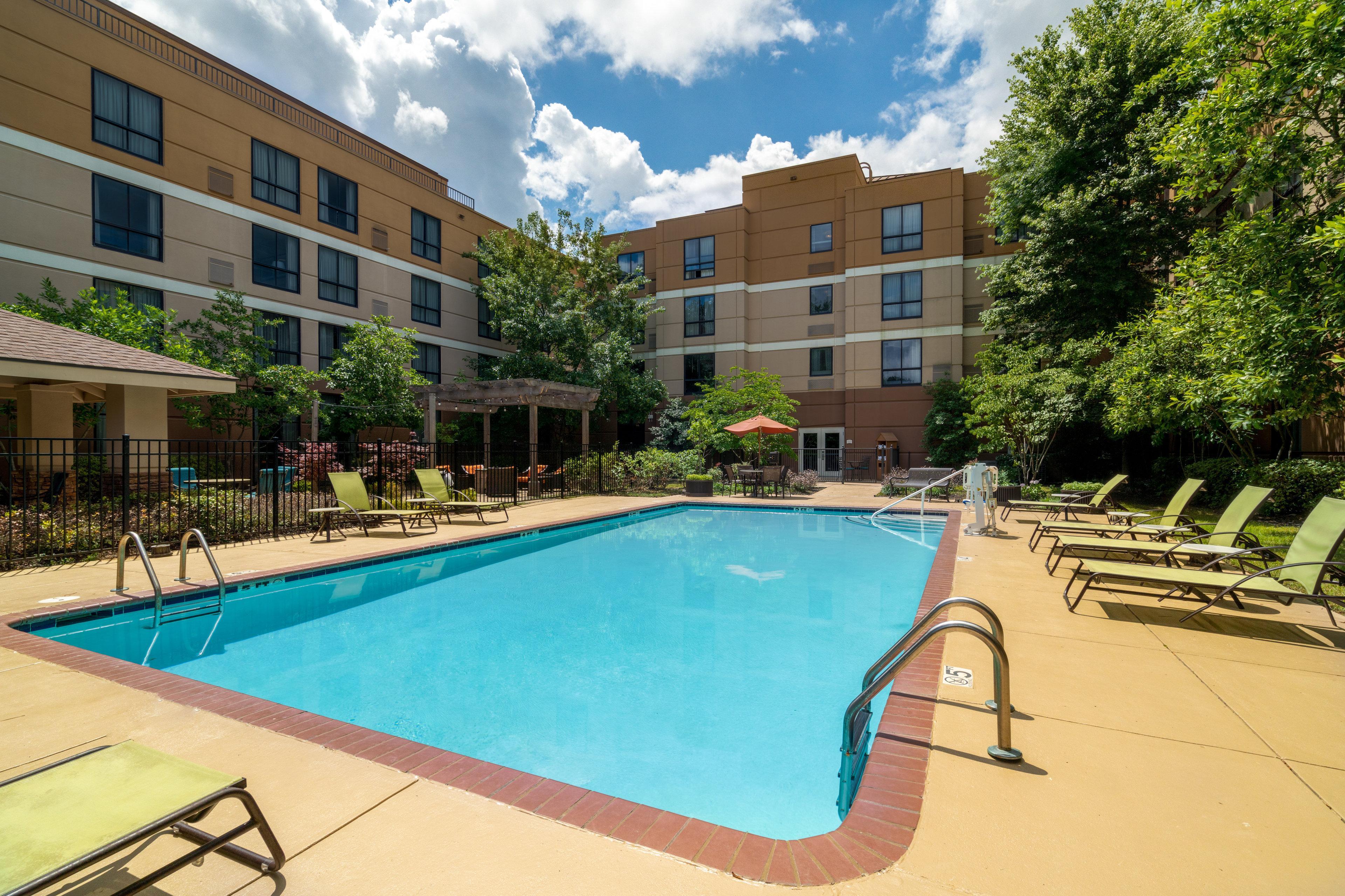 Staybridge Suites Memphis-Poplar Ave East By Ihg מראה חיצוני תמונה