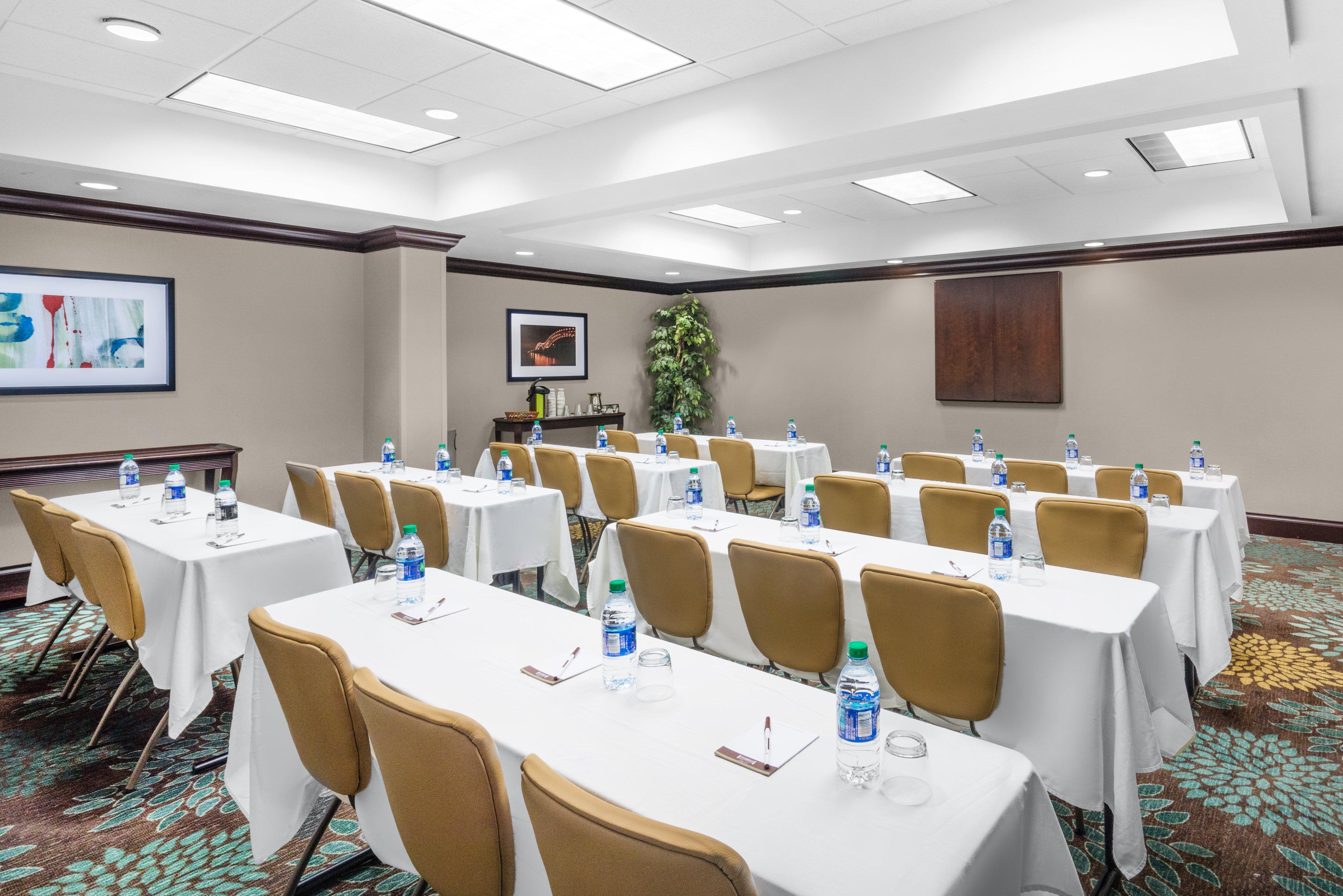 Staybridge Suites Memphis-Poplar Ave East By Ihg מראה חיצוני תמונה